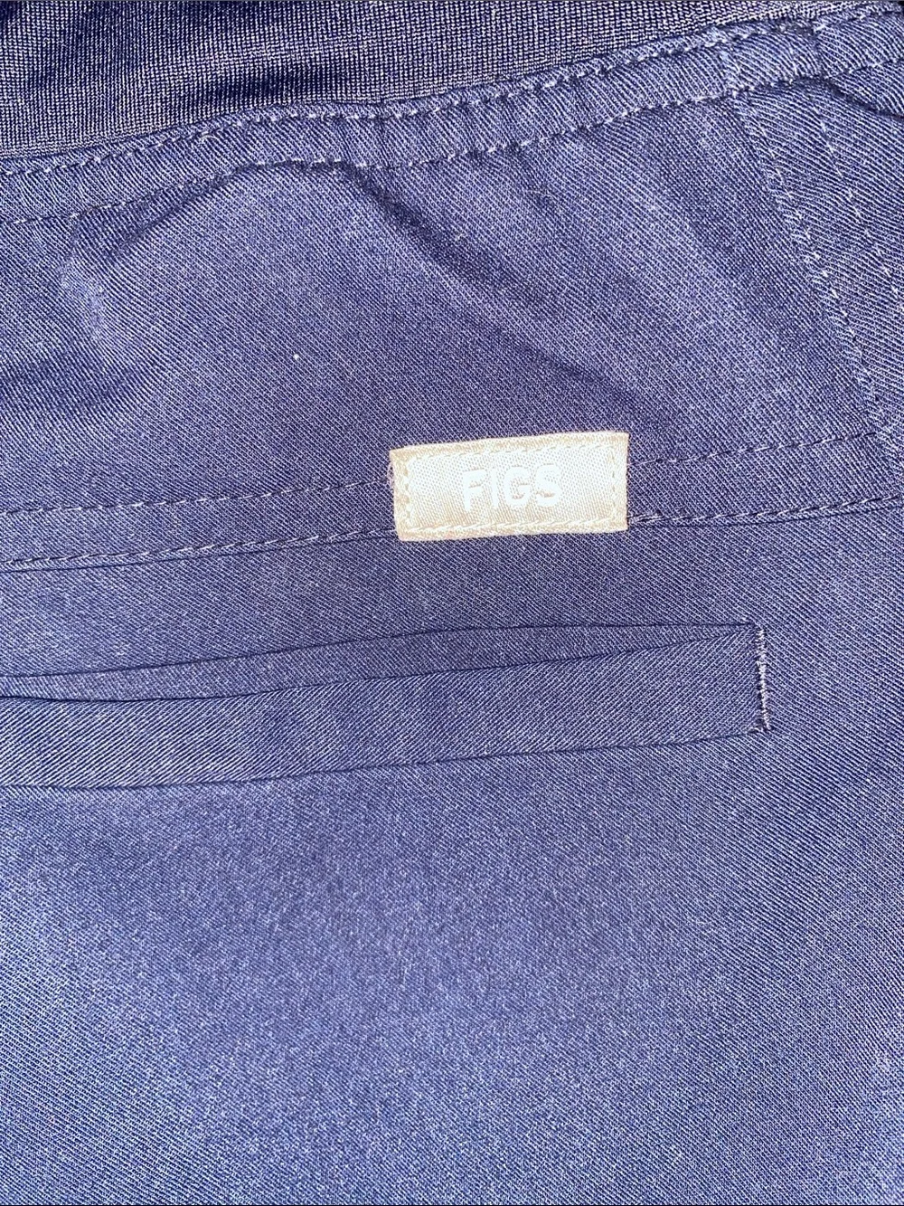 Figs Men's Dark Navy Cargo Scrub Pants with Utility Pockets